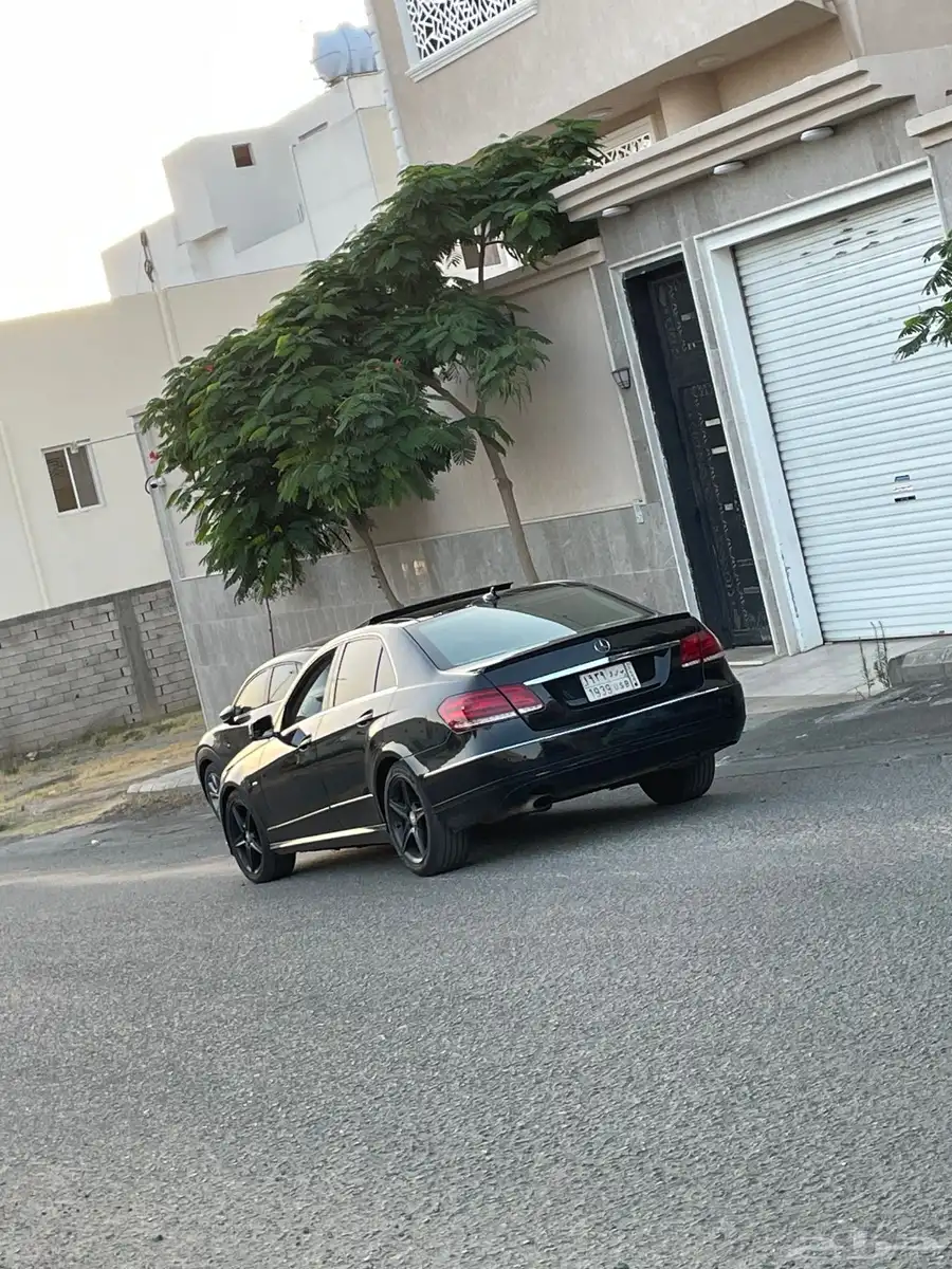 مرسيدس E200 index