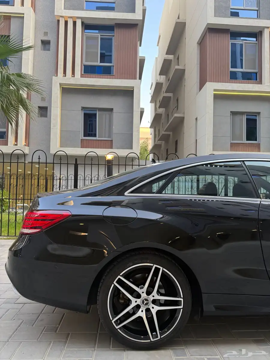 Mercedes E200 cop AMG kit index