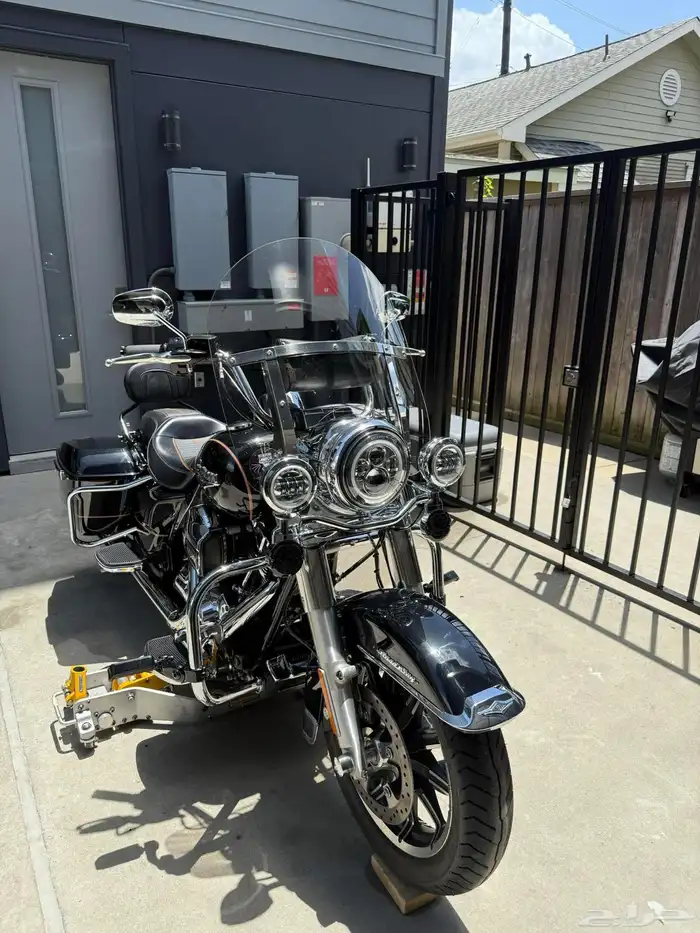 هارلي رود كنج Harley Road King 2015 0