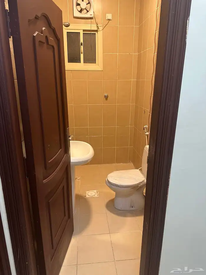 شقة للايجار حي النخيل 3