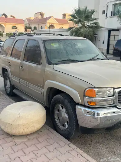 سيارة جي إم سي يوكون موديل 2005 للبيع 3