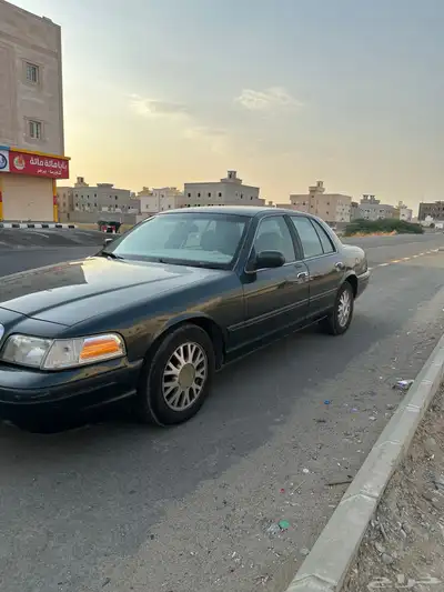 فورد كروان فكتوريا 2002 7