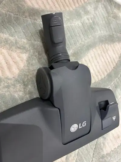 مكنسه جديده بقراطيس الوكاله لم تستخدم المكنسه شحن من LG 14