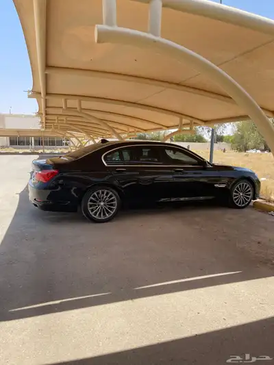 بي ام دبليو نظيفة جدا  البيع سمح 10