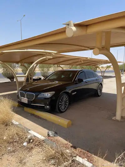 بي ام دبليو نظيفة جدا  البيع سمح 6