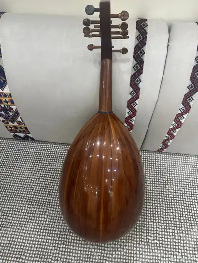 للبيع عود مصري 1