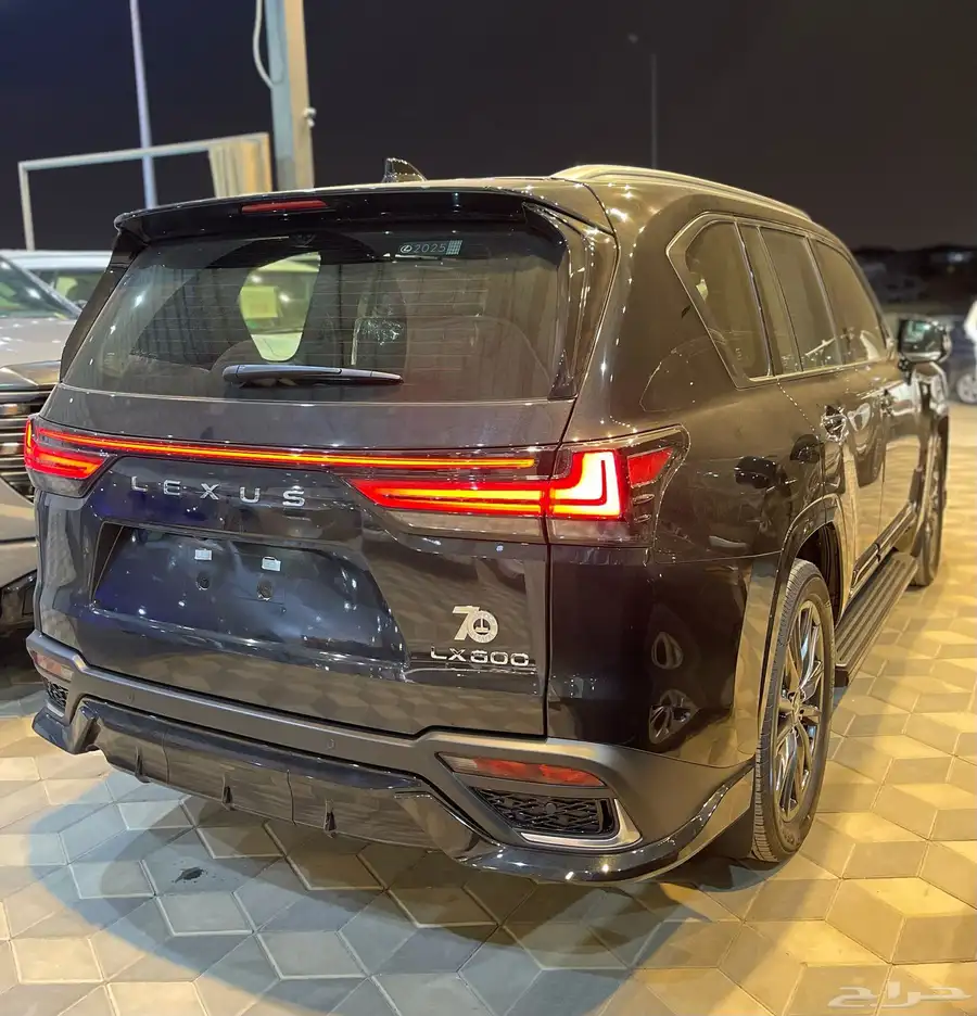 لكزس اف سبورت LX600 index