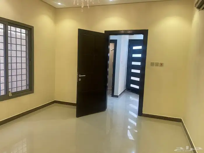 فيلا في النفل400م ب4مليون عمرها13سنه 5