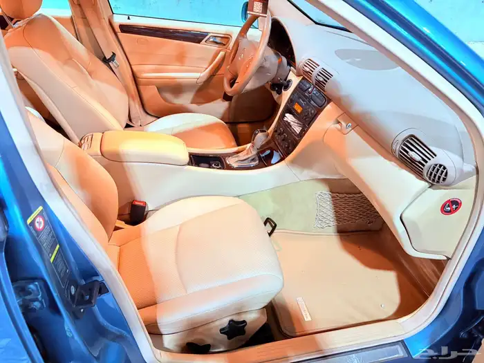 مرسيدس c200 2003 22