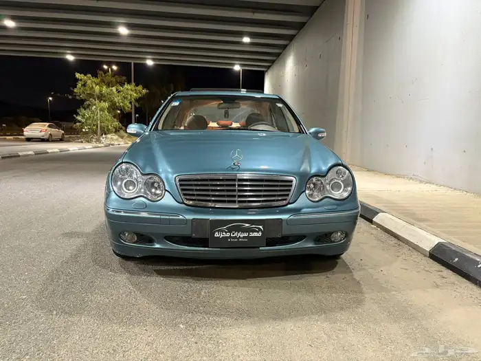مرسيدس c200 2003 3