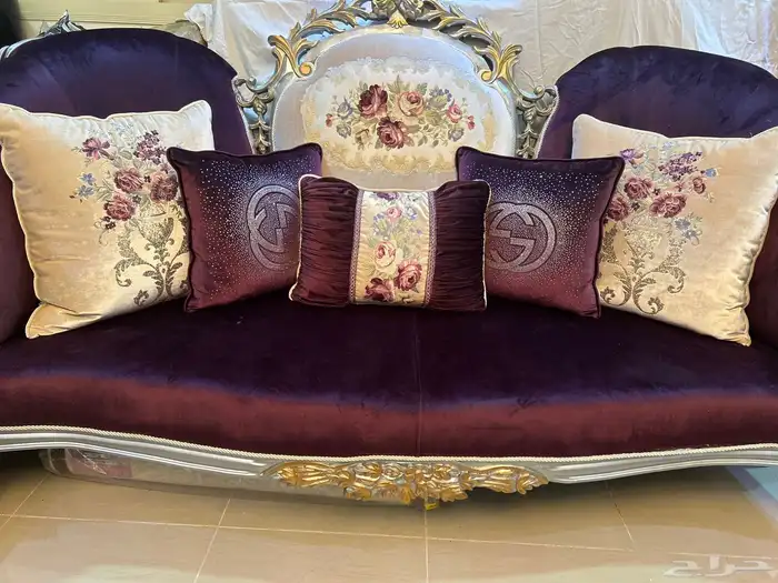 كنب تركي رائع طقمين للبيع 2