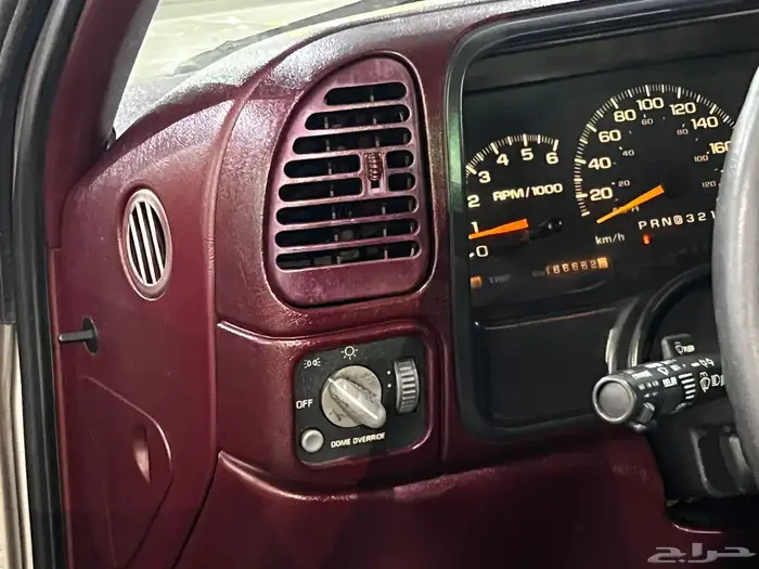 سوبربان GMC 1999 مالك أول مخزن 11