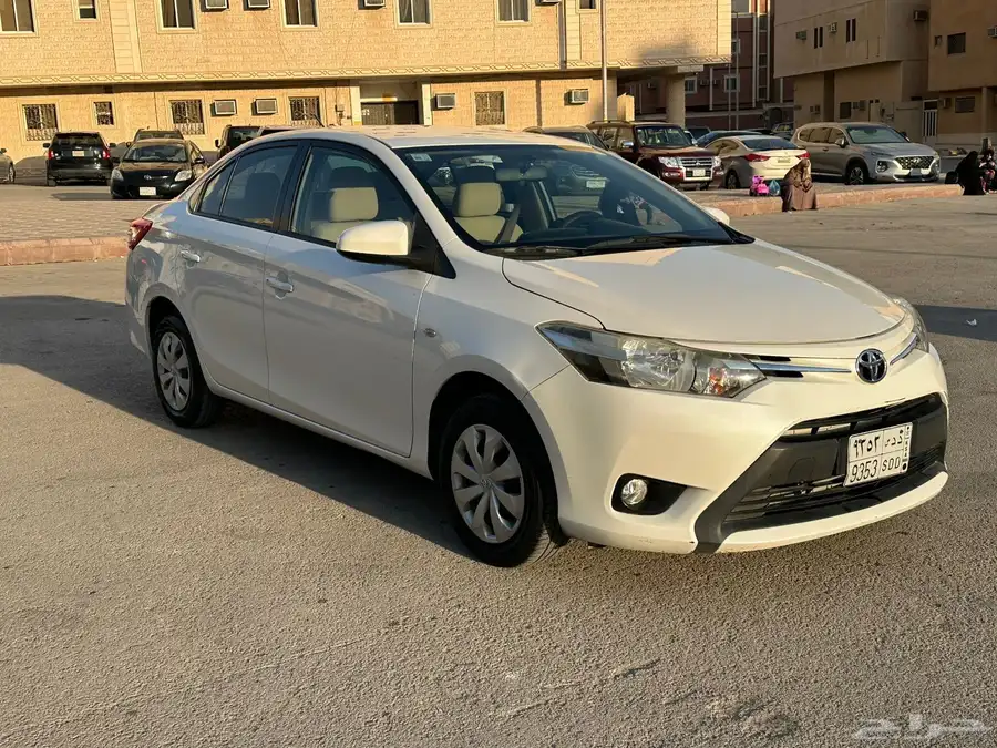 Toyota Yaris E 2017 index