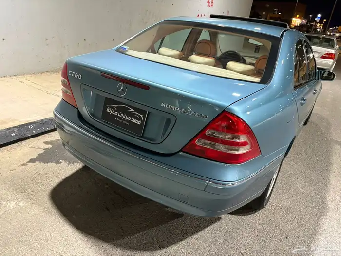 مرسيدس c200 2003 8