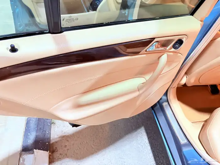 مرسيدس c200 2003 23