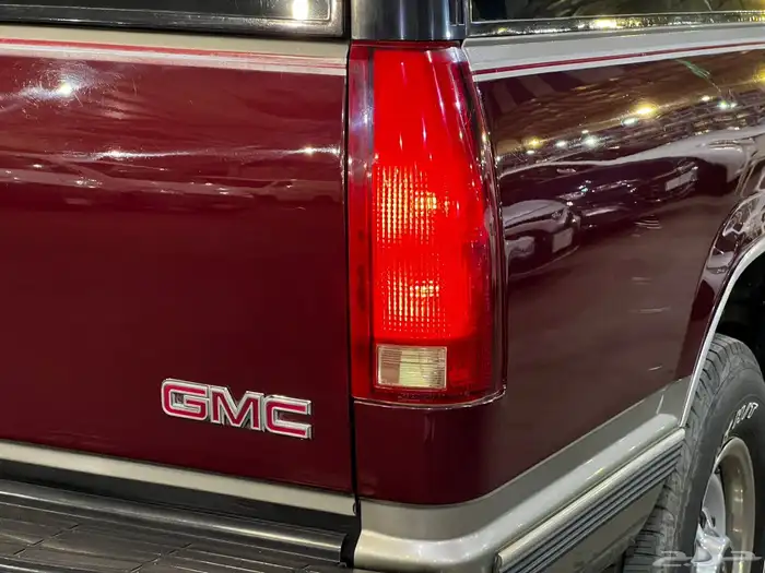 سوبربان GMC 1999 مالك أول مخزن 10