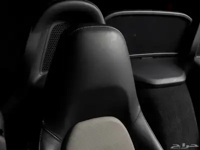 اجمل 2021 Porsche 718 Boxster شبه جديده وبسعر مميز 19