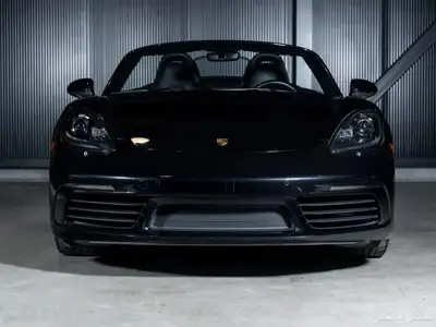 اجمل 2021 Porsche 718 Boxster شبه جديده وبسعر مميز 5