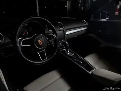 اجمل 2021 Porsche 718 Boxster شبه جديده وبسعر مميز 15