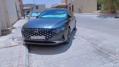 نوع السيارة ازيرا 2023سياره. في قمه النضفه ماشي 138الف 3