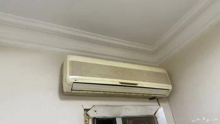 مكيف ال جي قديم ناقصه فريون يبرد نص ونص 0