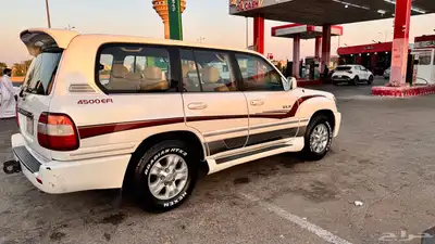 لاندكروزر 2007 فل كامل 1