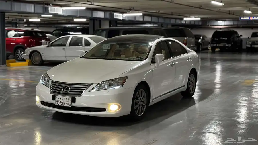 للبيع لكزز es 350 ممشى السياره 400 index