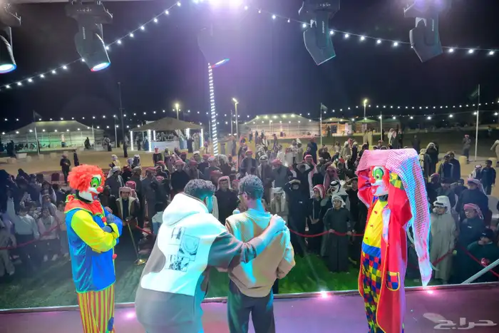 مهرجين دمى نطيطات الات تسالي عملاق مقدم لاعب خفه رسامه 6