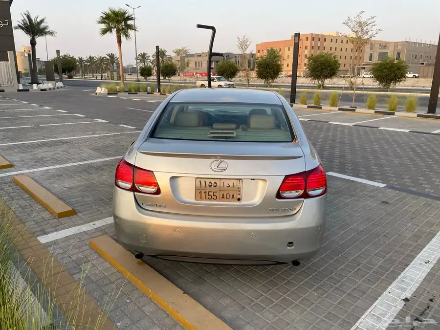 لكزس جي اس 2005 index