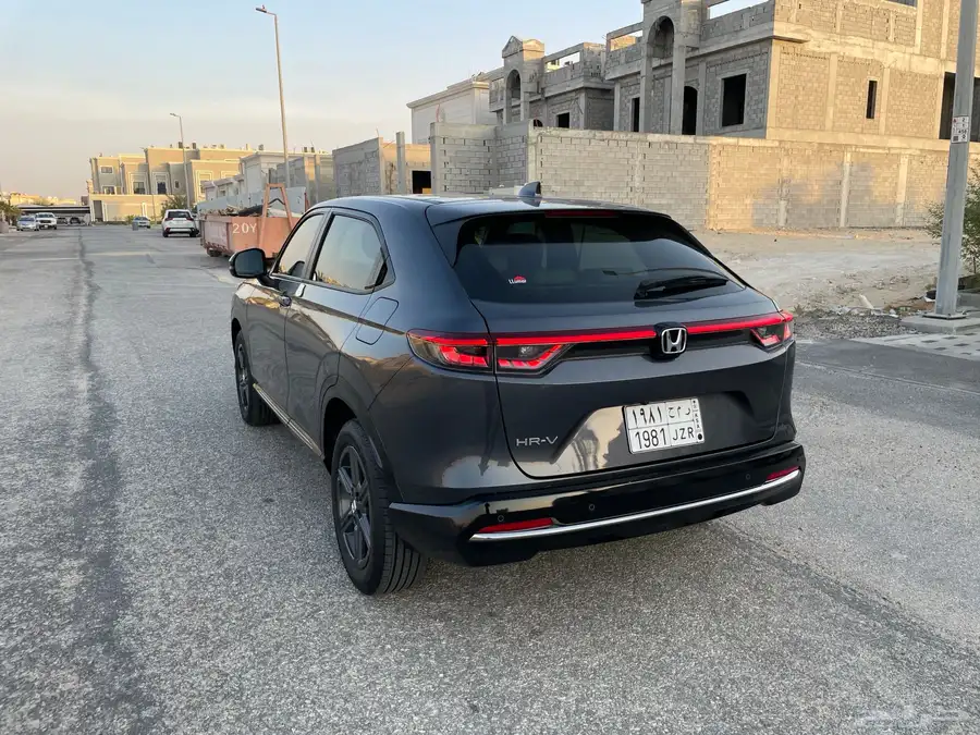 هوندا HRV فل كامل عداد 10 الاف فقط index