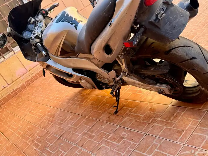 دباب Yamaha 600R 2005 4
