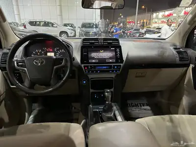تويوتا برادو موديل 2018 نضيف 6 سلندر 17
