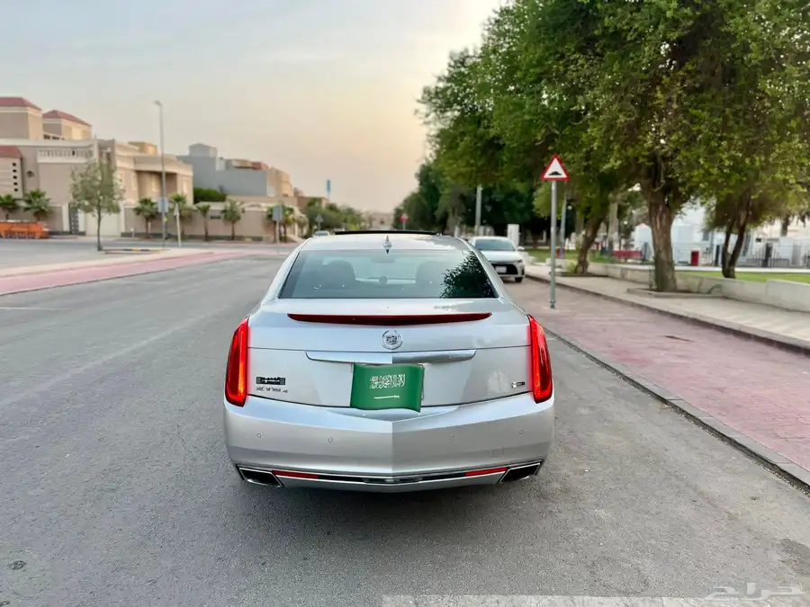 كاديلاك XT5 بلاتينيوم تنفس طبيعي 6 سلندر محركات جدا مظيفه index