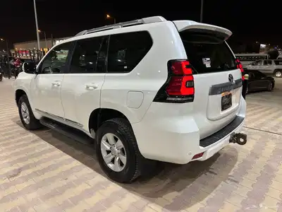 تويوتا برادو موديل 2018 نضيف 6 سلندر 22