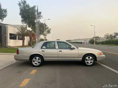 فورد فكتوريا 2011 8