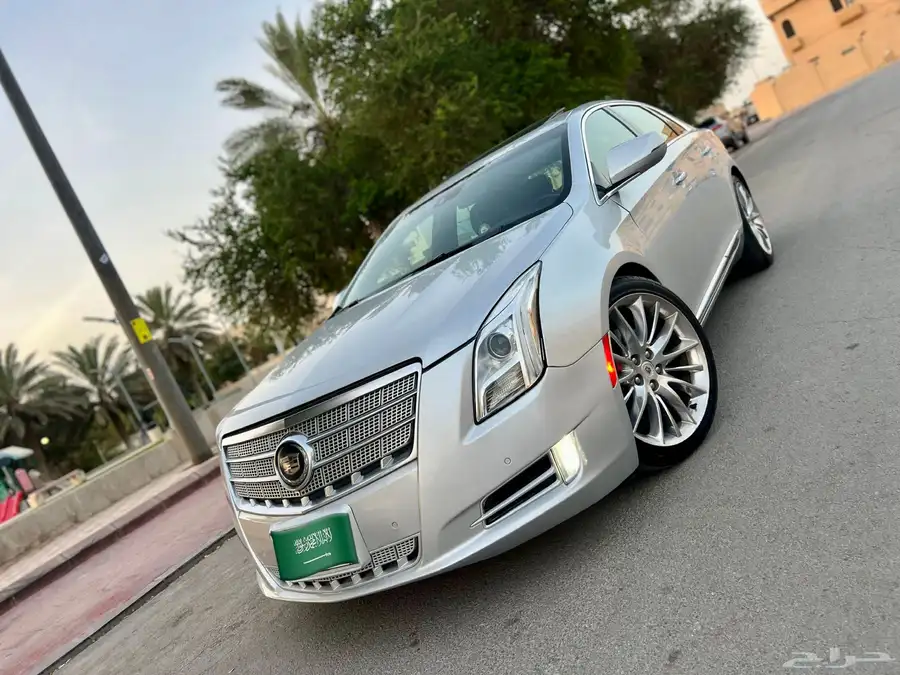 كاديلاك XT5 بلاتينيوم تنفس طبيعي 6 سلندر محركات جدا مظيفه index
