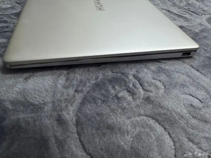 هواوي ميت بوك 13 معالج i7 الرام 16GB 9