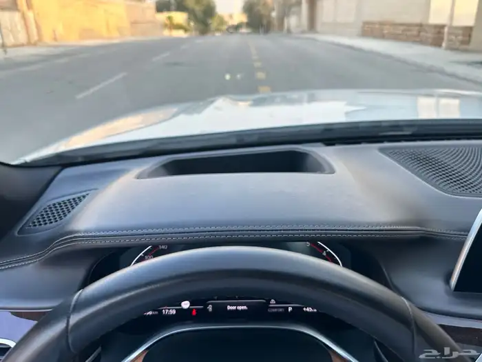 بي ام 730 ماشي 46 الف بحاله الوكاله بدي وكاله 30
