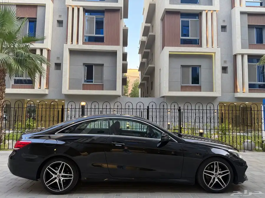 Mercedes E200 cop AMG kit index