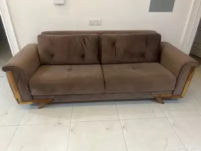 اثاث منزلي للبيع 0