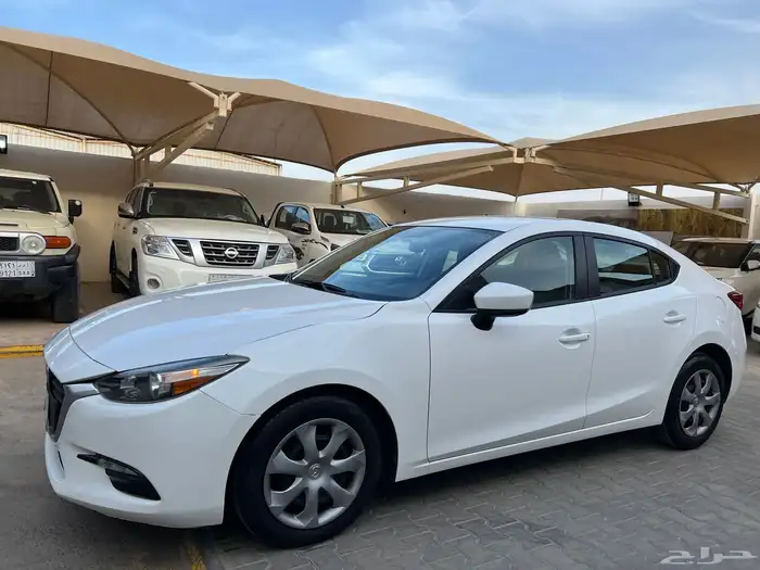 مازدا 3 2019 نظيف جدا لدى قمة الاطلال 20
