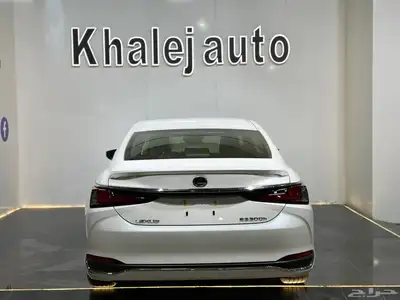 لكزس ES 300h م 2025 3