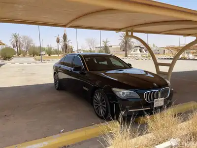 بي ام دبليو نظيفة جدا  البيع سمح 4
