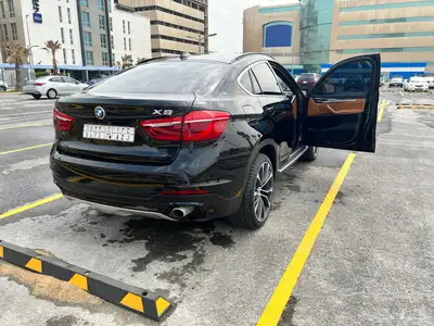 للبيع BMW X6 موديل 2015 البيع مستعجل 3