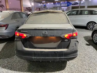 نيسان صني الشكل الجديد 1.6 5