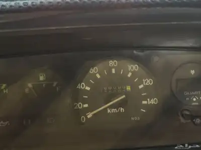 هايلكس 84 0