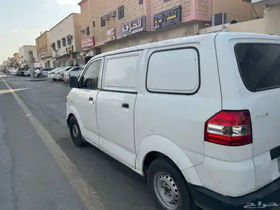 باص للبيع ع السوم ممشى 400 نظيف جدا 4