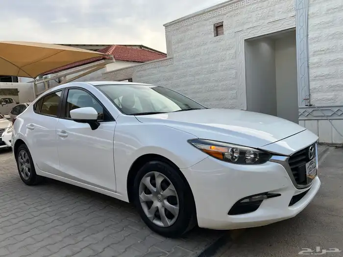 مازدا 3 2019 نظيف جدا لدى قمة الاطلال 3