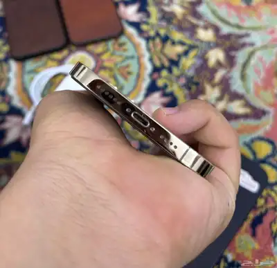 ايفون 13 برو ماكس ذهبي 256gb 3