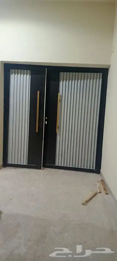 حدادة تركيب جميع انواع الابواب والشبابيك 23